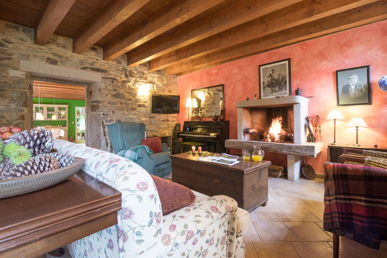 Casa Rural Grana Da Acea Monfero Ngoại thất bức ảnh